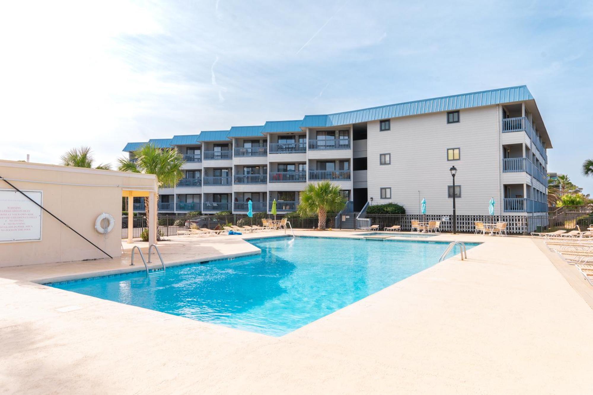 Private Balcony - Beach - Pool And Pickleball Tybee Island Exterior photo