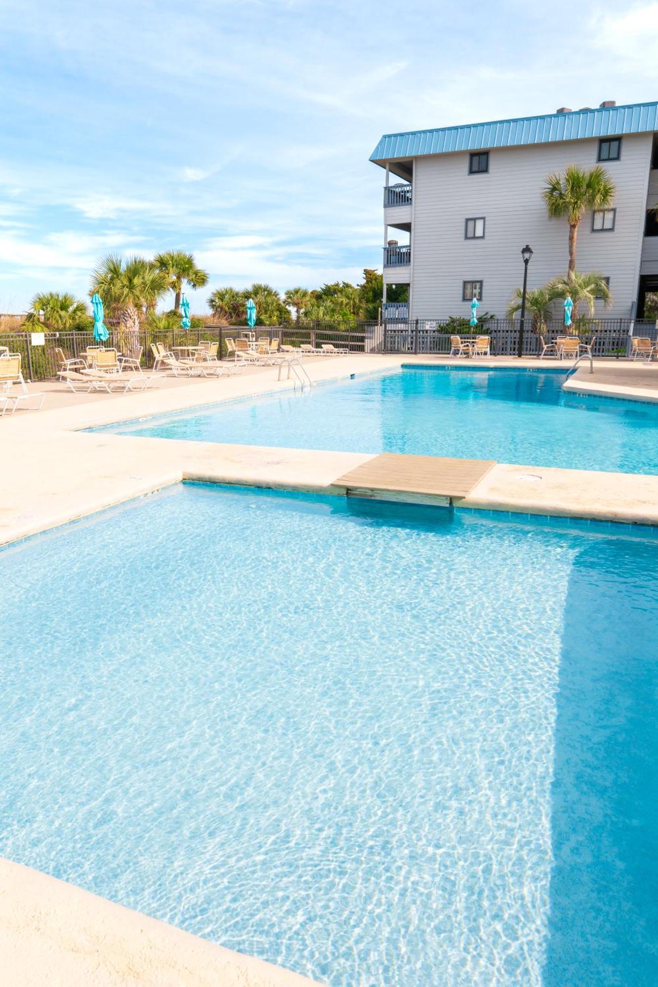 Private Balcony - Beach - Pool And Pickleball Tybee Island Exterior photo